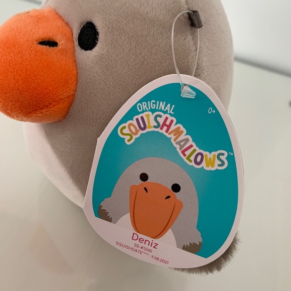 Deniz Pelican Squishmallow 5” - Picture 2 of 6